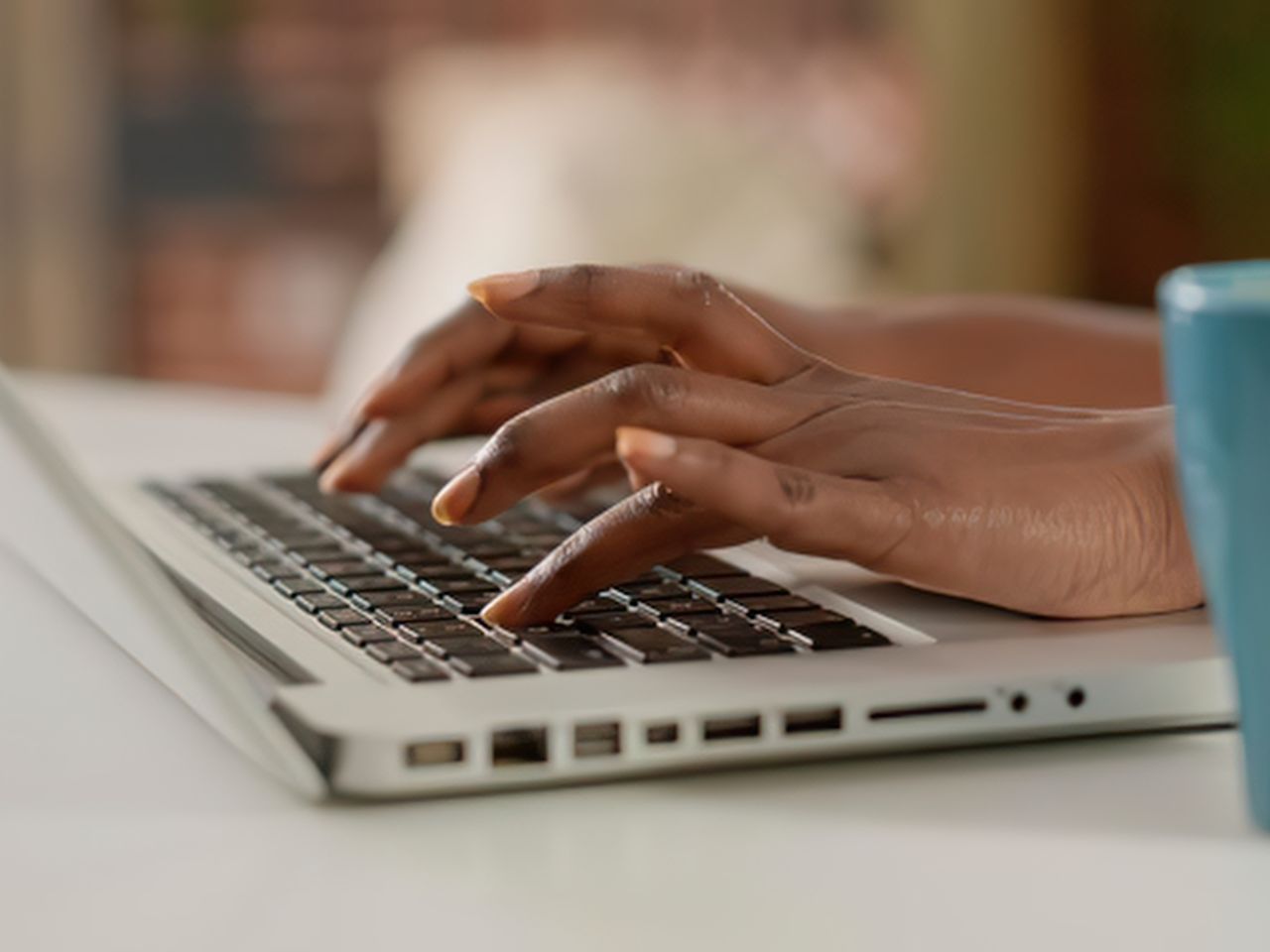 Featured image for "21 Job Application Follow-Up Email Templates That Sound Human"